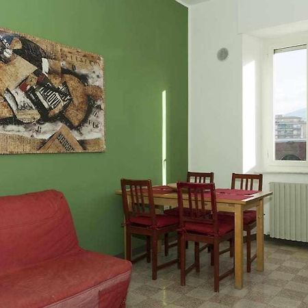 Ospitaci Appartamenti Viale Mezzetti Foligno Kültér fotó