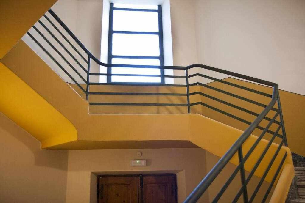 Ospitaci Appartamenti Viale Mezzetti Foligno Kültér fotó
